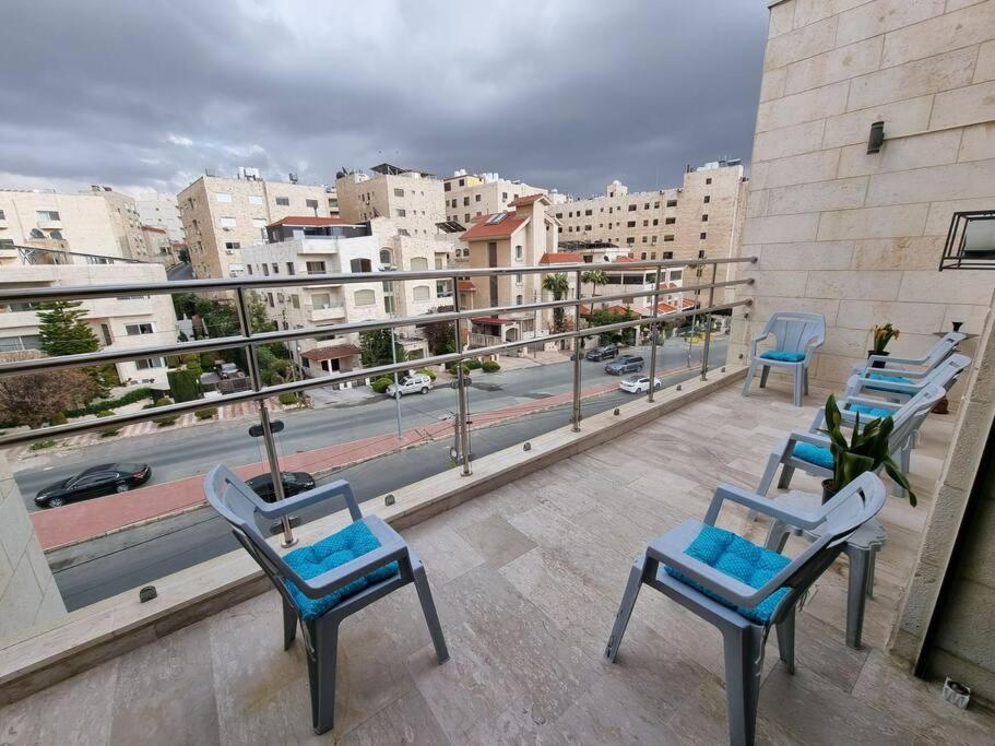 Deir Ghbar 3 Rooms Apart Amman Ngoại thất bức ảnh