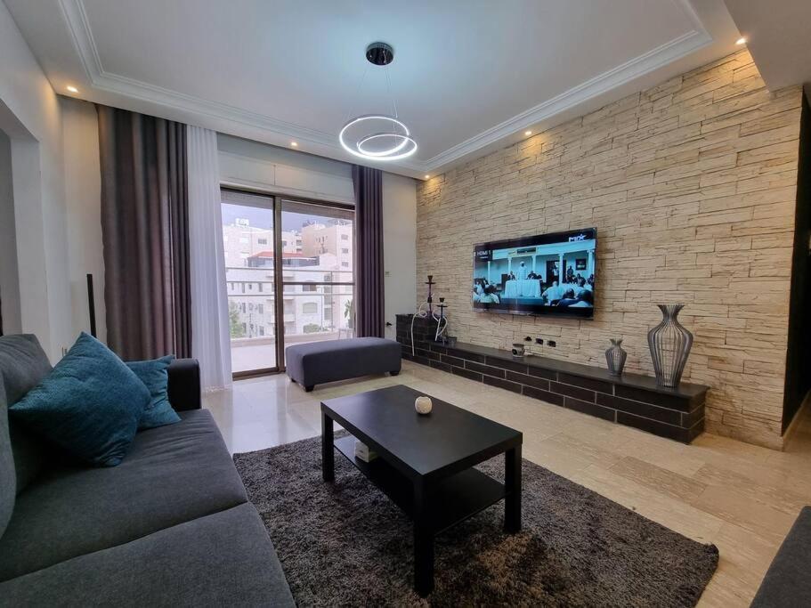 Deir Ghbar 3 Rooms Apart Amman Ngoại thất bức ảnh